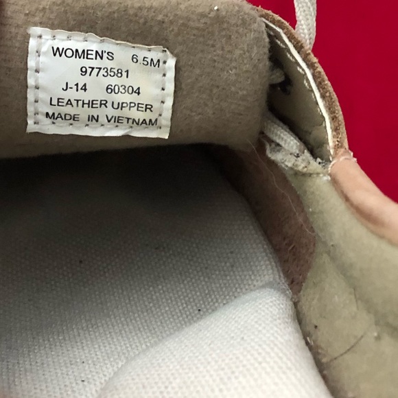 Sperry Yacht Loafer Slip On Flat Shoes - Picture 6 of 9